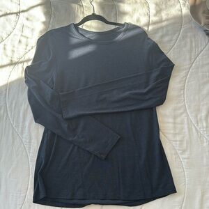 COPY - Lululemon. Long sleeve shirt large.
